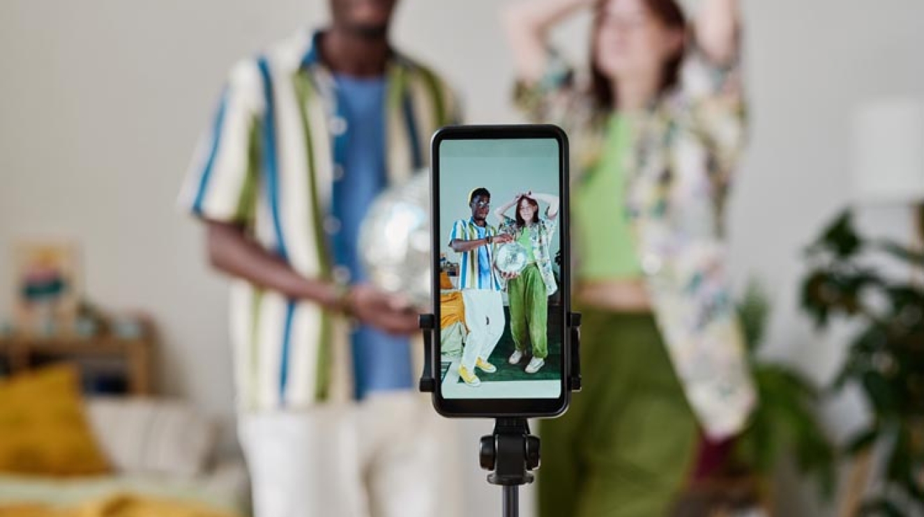 Formations et opportunités en alternance communication : guide complet 2025