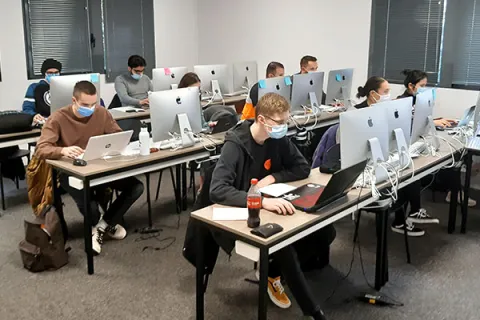salle de cours mac