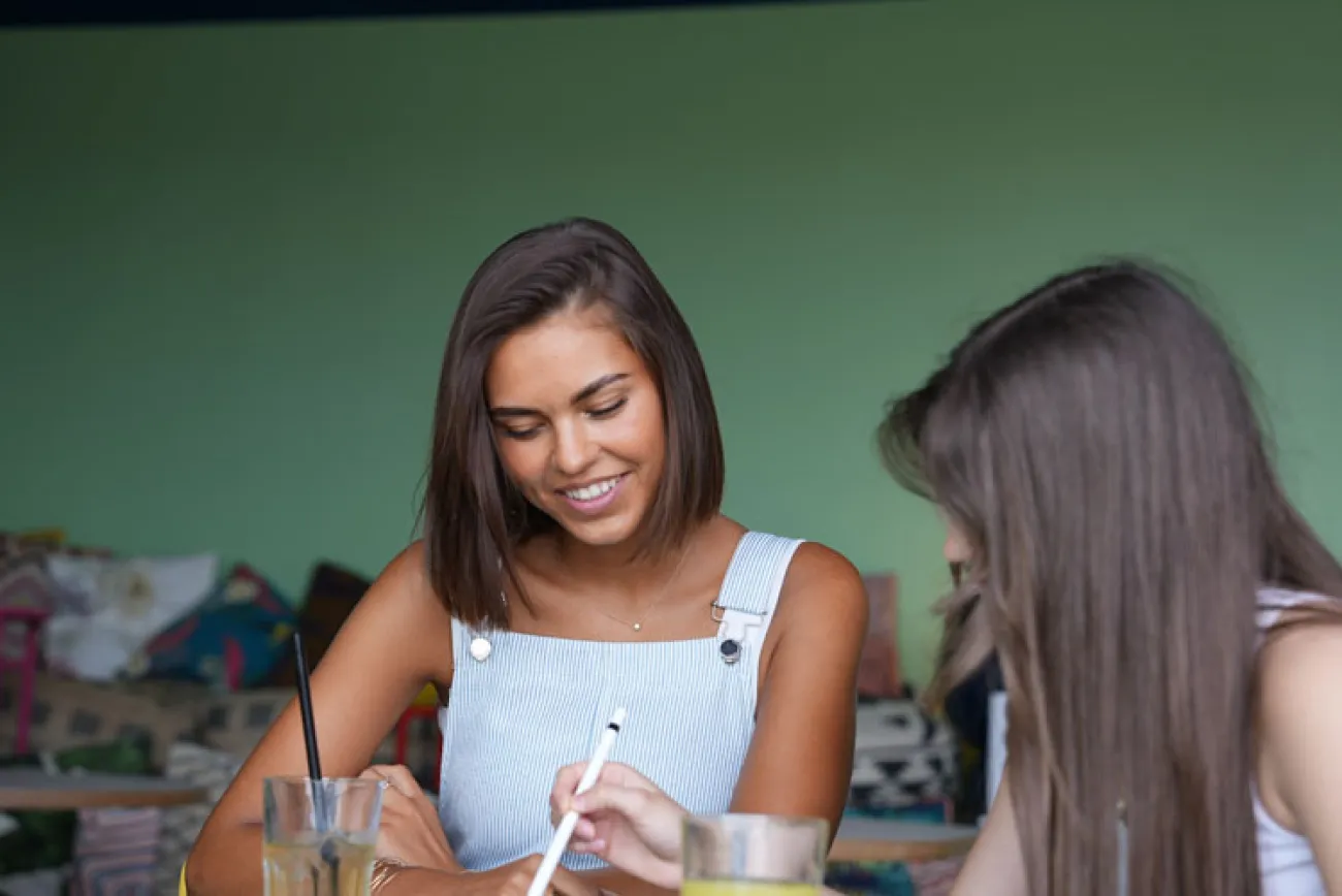 Les meilleures opportunités en alternance communication et marketing : guide complet 2025