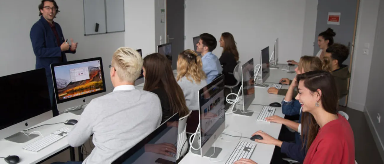 J’ai un Bac+3 — mastère, développement dans les campus Digital Campus